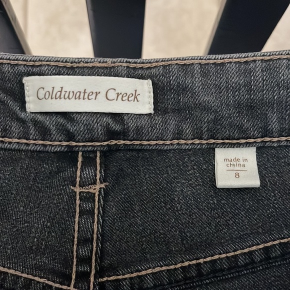 Coldwater Creek stretchy jeans - Picture 3 of 5